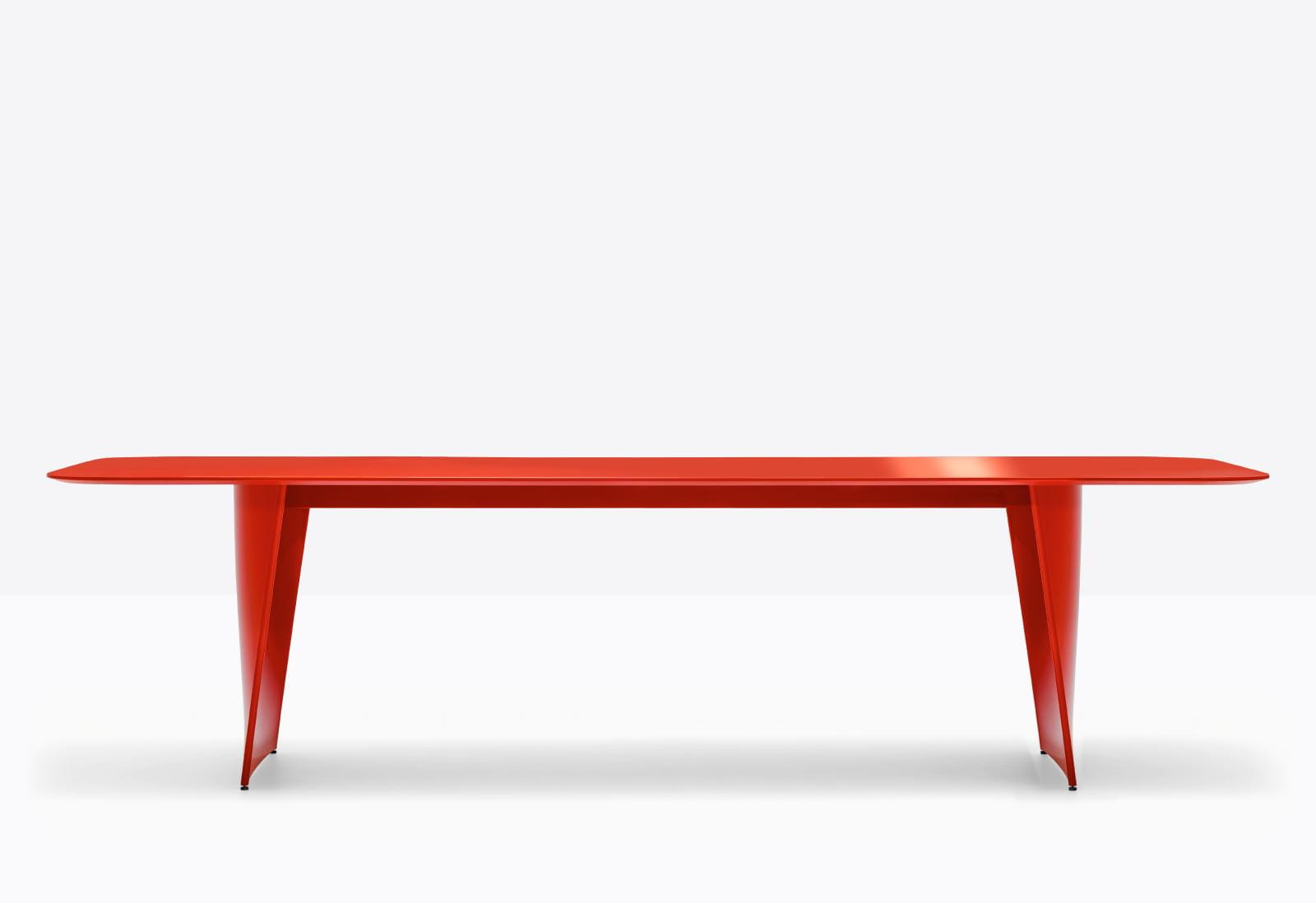 stół Frank, stół Pedrali, stół kolorowy, stół do jadalni, stół do restauracji, nowoczesny stół, nowoczesny design, włoski design