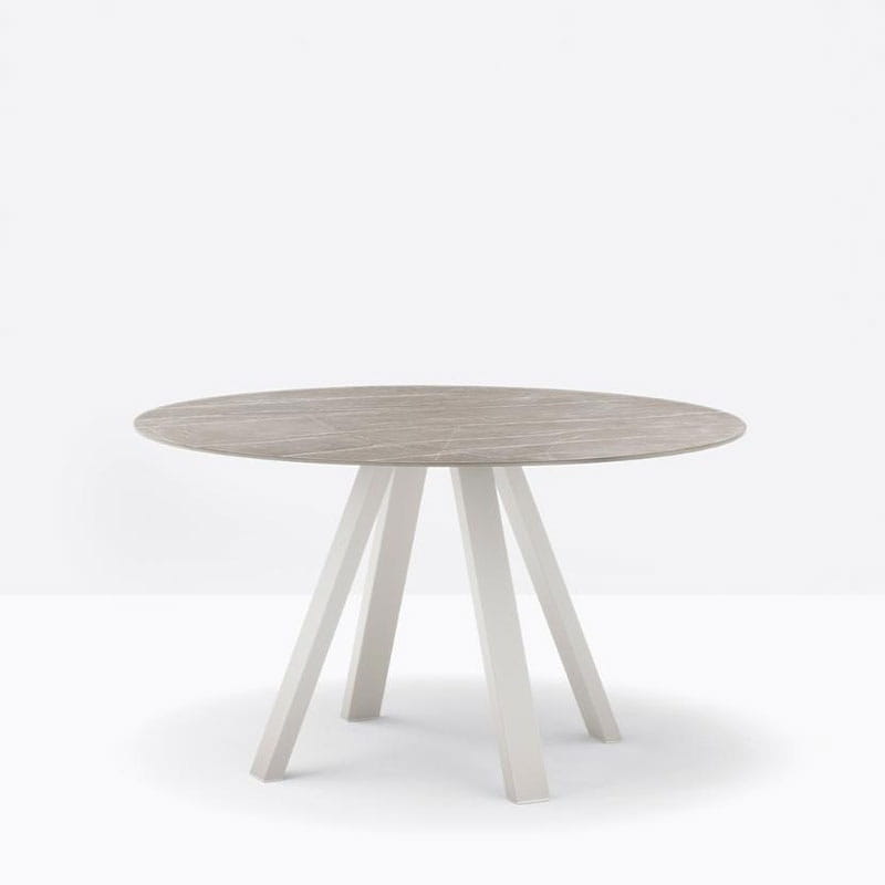stół Arki, sół Pedrali, stół okrągły, stół do jadalni, stół do restauracji, nowoczesny stół, nowoczesny design, włoski design