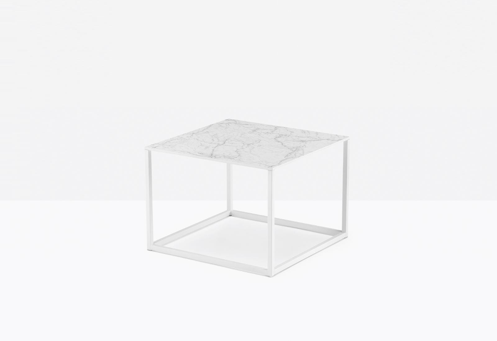 stolik kawowy Code, stolik Code Marble, stolik kawowy Pedrali, stolik kawowy do salonu, stolik kawowy minimalistyczny, stolik loftowy, stolik marmurowy, nowoczesny design, włoski design