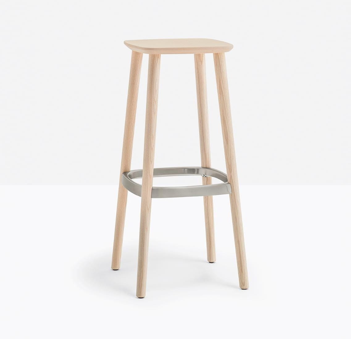 hoker Babila, hoker Pedrali, hoker do kuchni, hoker do jadalni, hoker do restauracji, hoker włoski, nowoczesny design, włoski design