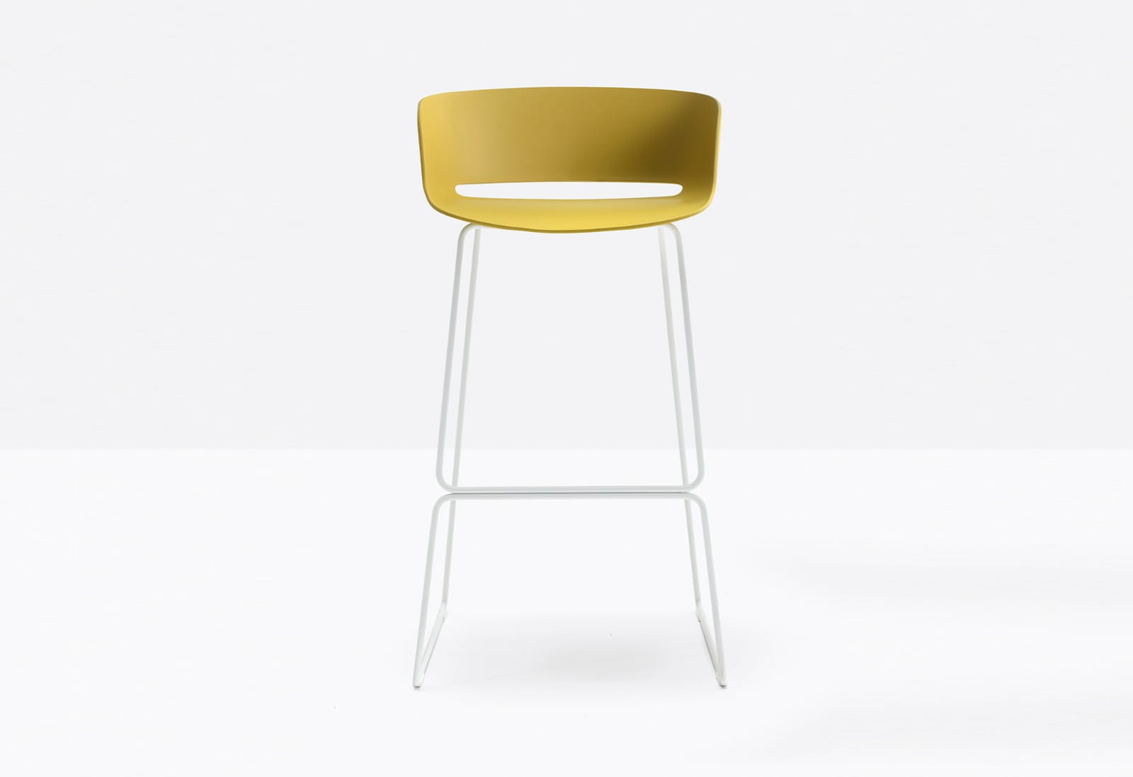 hoker Babila, hoker Pedrali, hoker do kuchni, hoker do jadalni, hoker do restauracji, hoker włoski, nowoczesny design, włoski design