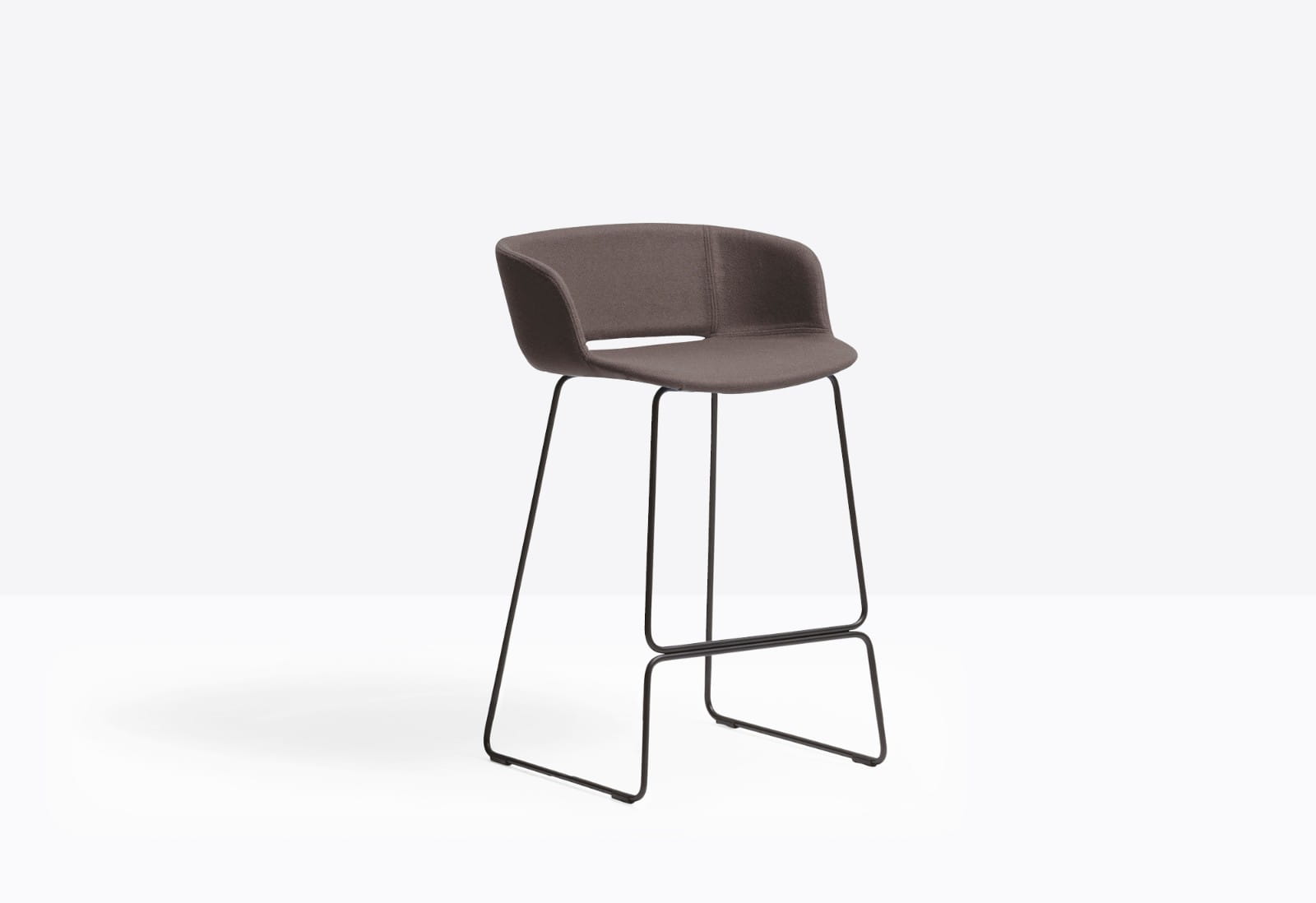 hoker Babila, hoker Pedrali, hoker do kuchni, hoker do jadalni, hoker do restauracji, hoker włoski, nowoczesny design, włoski design