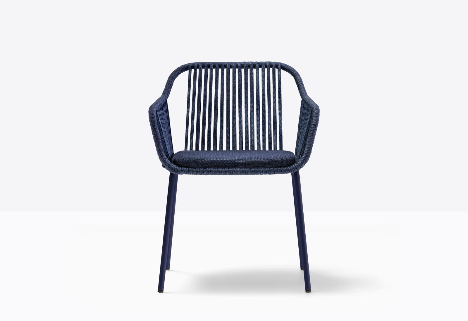 krzesło Babila, krzesło Pedrali, krzesło minimalistyczne, krzesło do jadalni, krzesło do kuchni, krzesło konferencyjne, nowoczesny design, włoski design