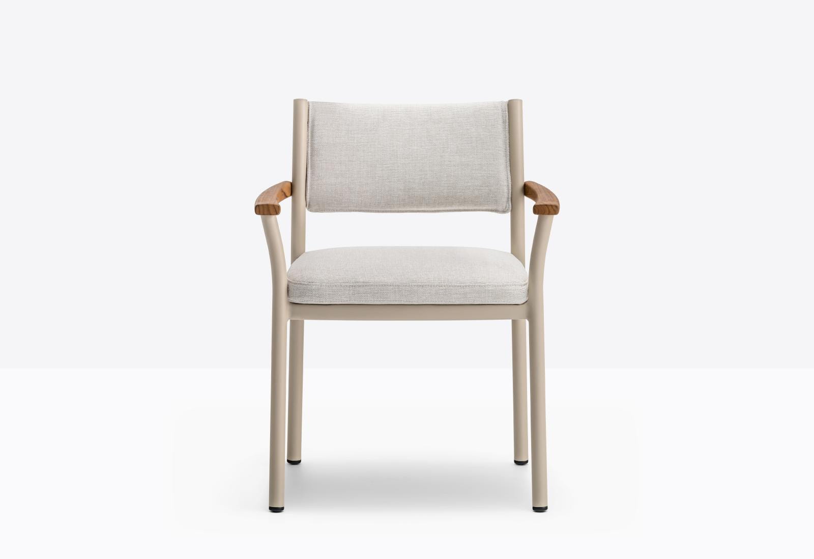 krzesło Guinea, krzesło Pedrali, krzesło na taras, krzesło outdoorowe, krzesło do restauracji, krzesło vintage, nowoczesny design, włoski design