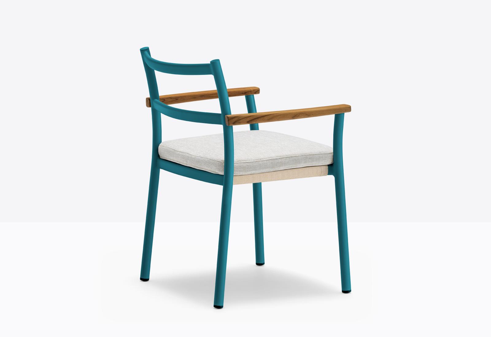 krzesło Guinea, krzesło Pedrali, krzesło na taras, krzesło outdoorowe, krzesło do restauracji, krzesło vintage, nowoczesny design, włoski design
