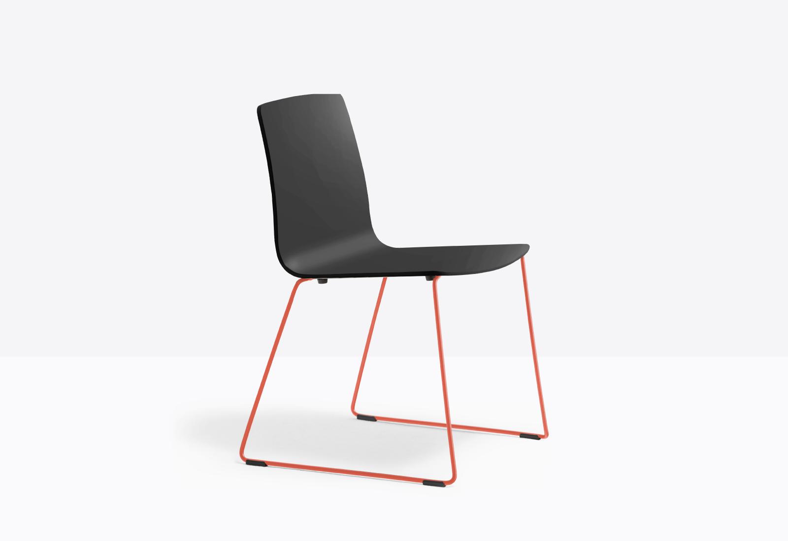 krzesło Inga, krzesło Pedrali, krzesło stalowe, krzesło z tworzywa, krzesło do jadalni, krzesło do kuchni, nowoczesny design, włoski design