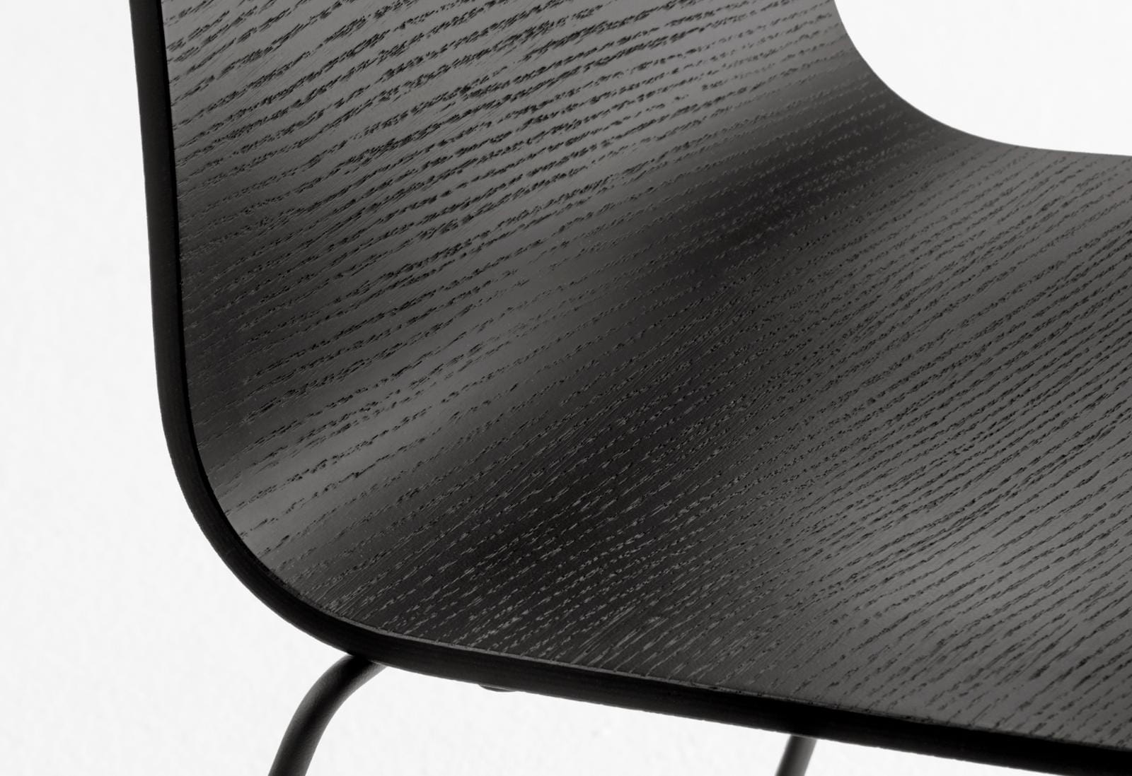 krzesło Inga, krzesło Pedrali, krzesło stalowe, krzesło drewniane, krzesło do jadalni, krzesło do kuchni, nowoczesny design, włoski design