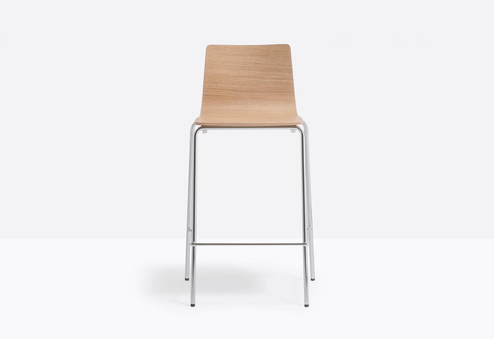 hoker Inga, hoker Pedrali, hoker stalowy, hoker drewniany, hoker do kuchni, hoker do jadalni, hoker do restauracji, nowoczesny design, włoski design
