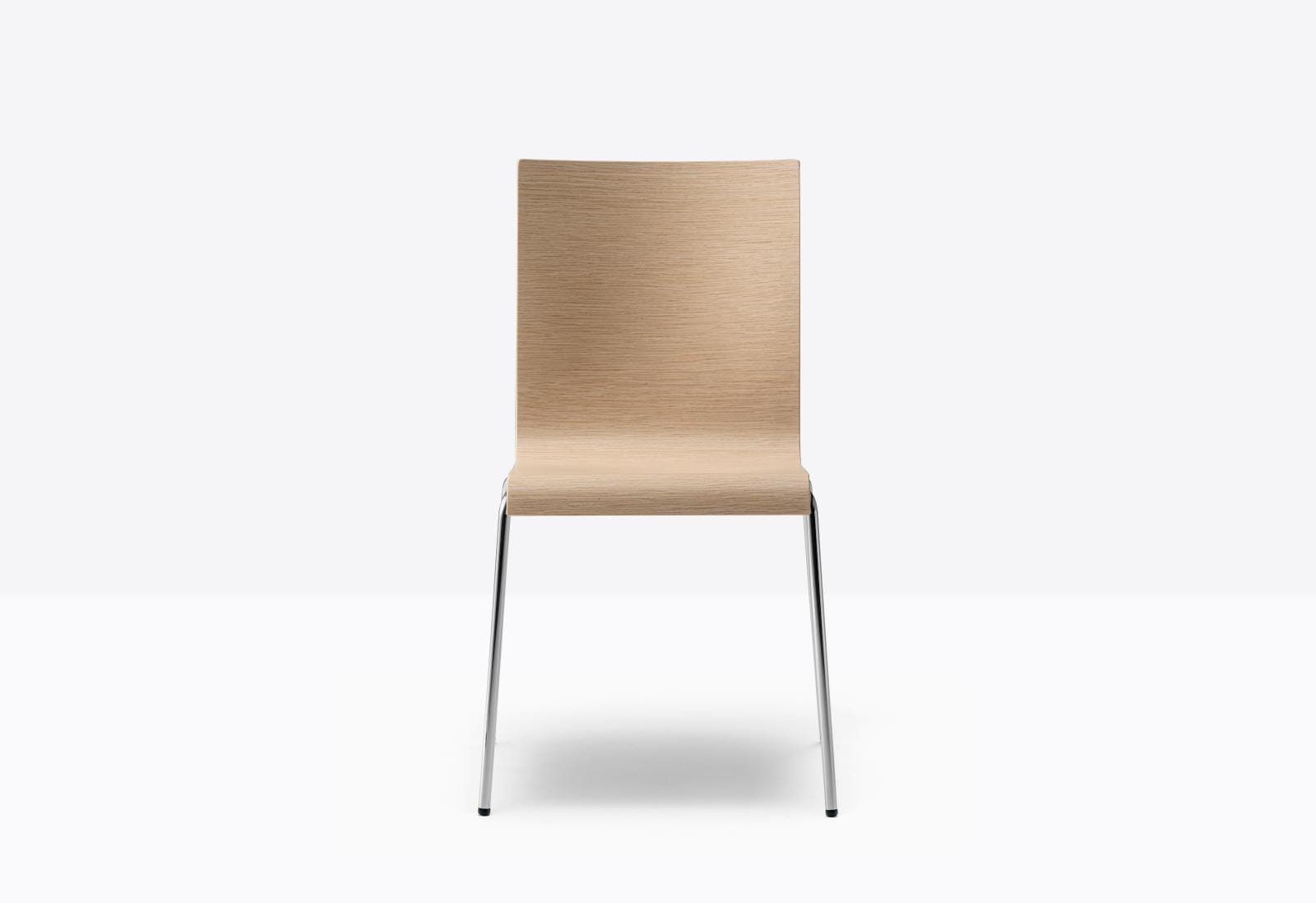 krzesło Kuadra, krzesło Pedrali, krzesło stalowe, krzesło drewniane, krzesło do jadalni, krzesło do kawiarni, krzesło do restauracji, nowoczesny design, włoski design