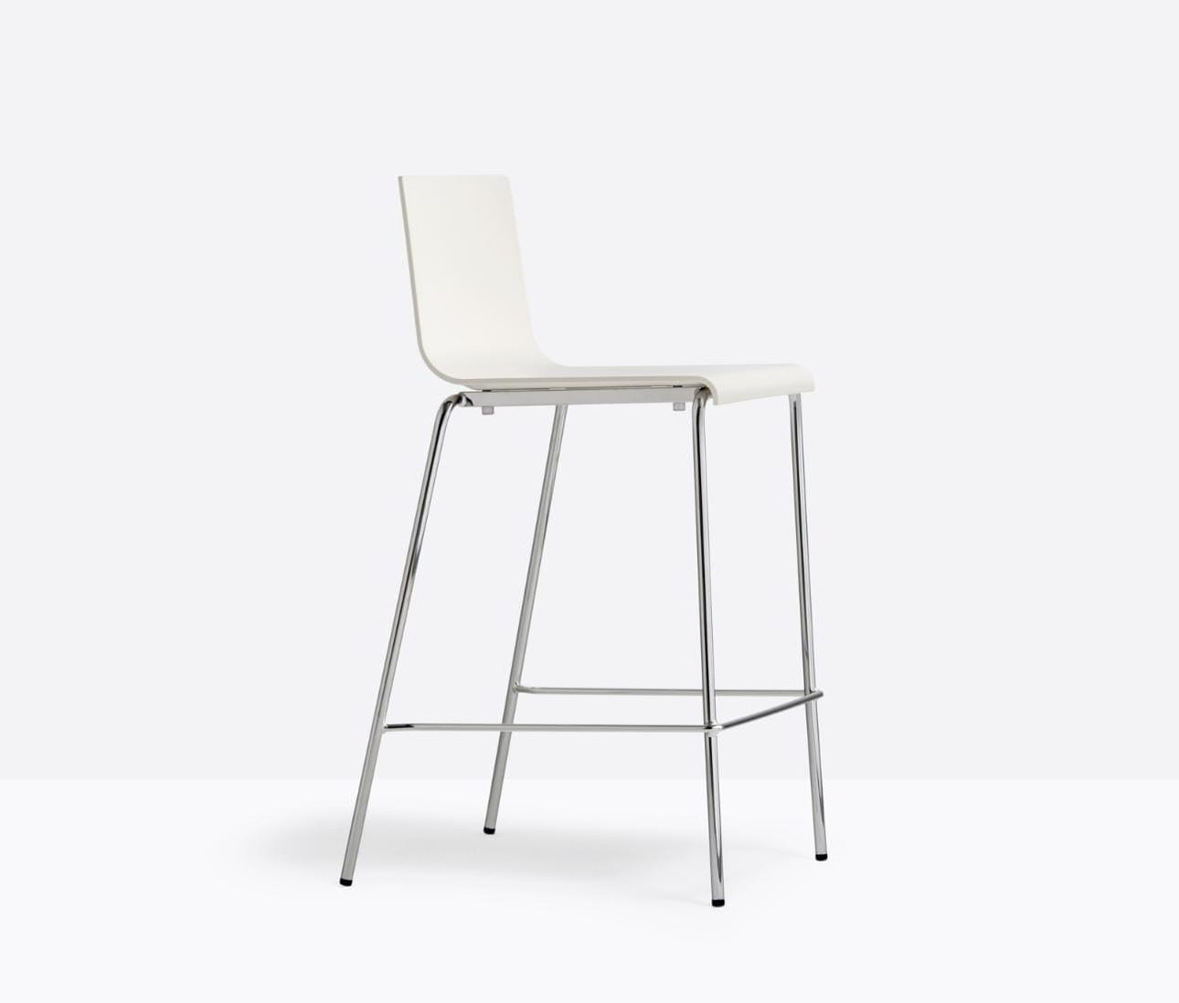 hoker Kuadra, hoker Pedrali, hoker stalowy, hoker z tworzywa, hoker do jadalni, hoker do kawiarni, hoker do restauracji, nowoczesny design, włoski design