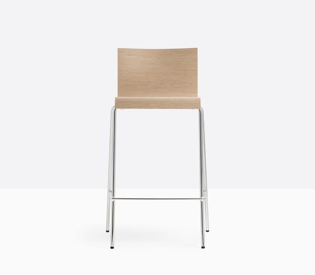 hoker Kuadra, hoker Pedrali, hoker stalowy, hoker drewniany, hoker do jadalni, hoker do kawiarni, hoker do restauracji, nowoczesny design, włoski design