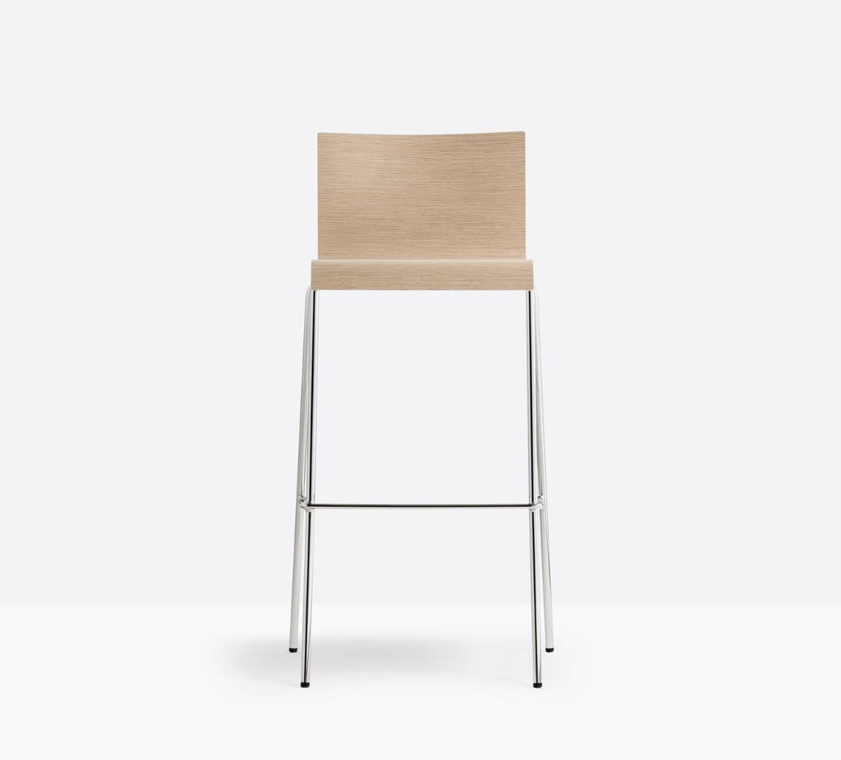 hoker Kuadra, hoker Pedrali, hoker stalowy, hoker drewniany, hoker do jadalni, hoker do kawiarni, hoker do restauracji, nowoczesny design, włoski design