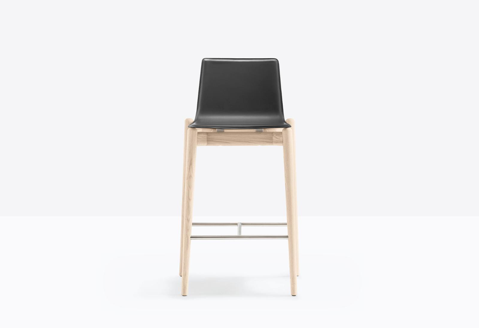 hoker Malmo, hoker Pedrali, hoker drewniany, włoski hoker, hoker do jadalni, hoker do kuchni, hoker do restauracji, nowoczesny design, włoski design