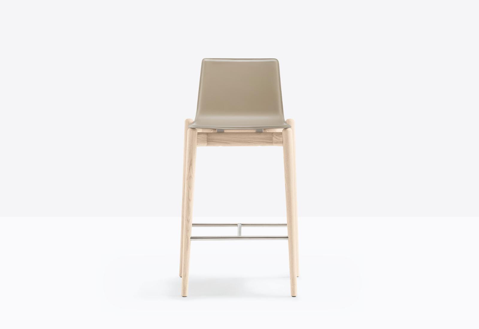 hoker Malmo, hoker Pedrali, hoker drewniany, włoski hoker, hoker do jadalni, hoker do kuchni, hoker do restauracji, nowoczesny design, włoski design
