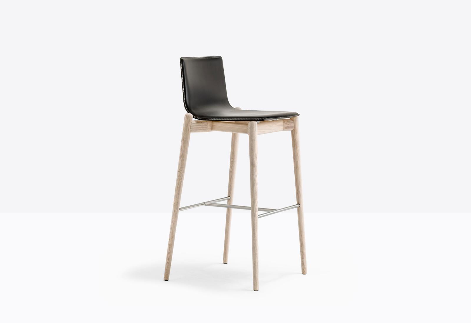 hoker Malmo, hoker Pedrali, hoker drewniany, włoski hoker, hoker do jadalni, hoker do kuchni, hoker do restauracji, nowoczesny design, włoski design