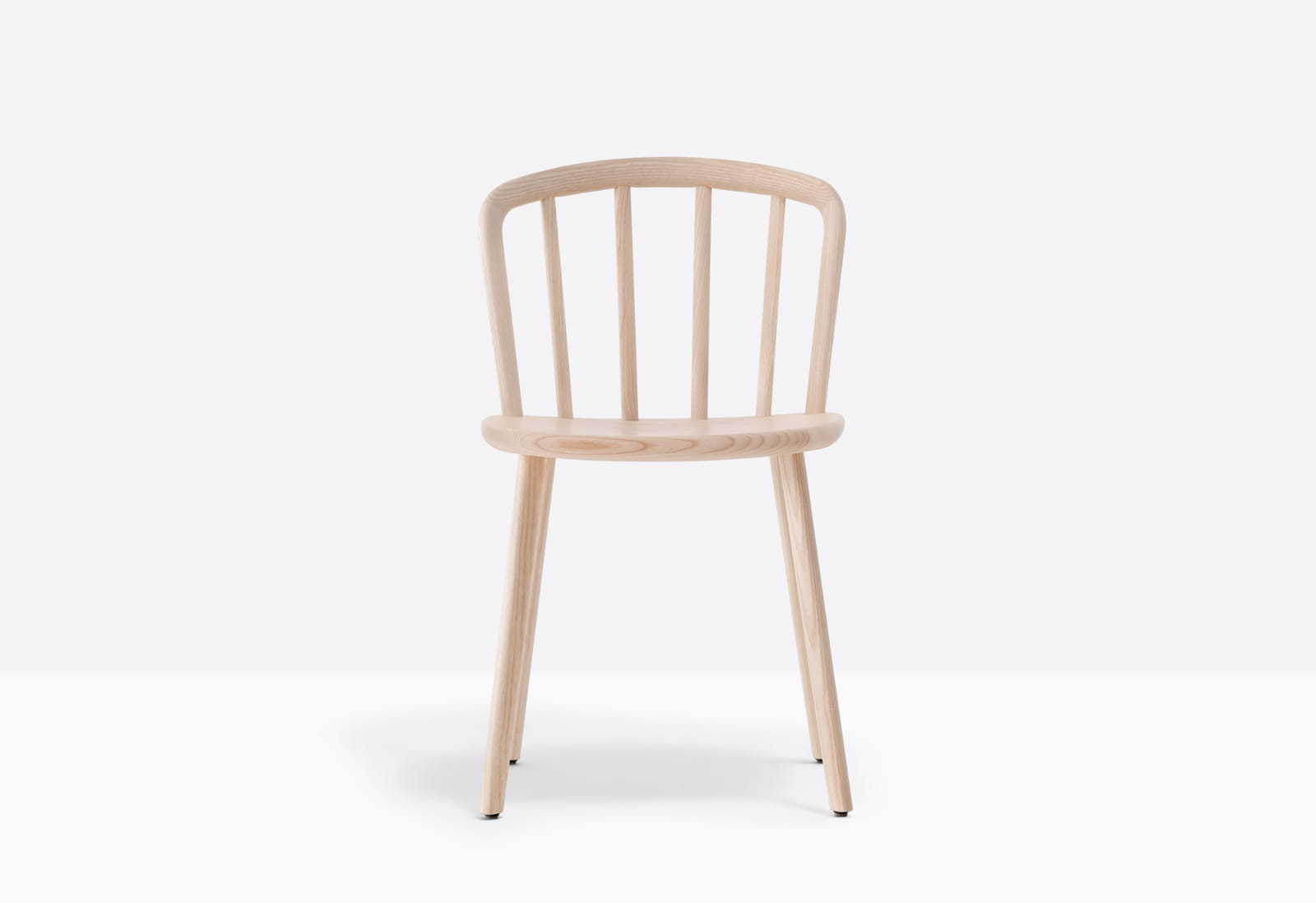 krzesło Nym, krzesło Pedrali, krzesło drewniane, krzesło do jadalni, krzesło do kuchni, krzesło jesionowe, włoski design, minimalistyczne krzesło, nowoczesny design