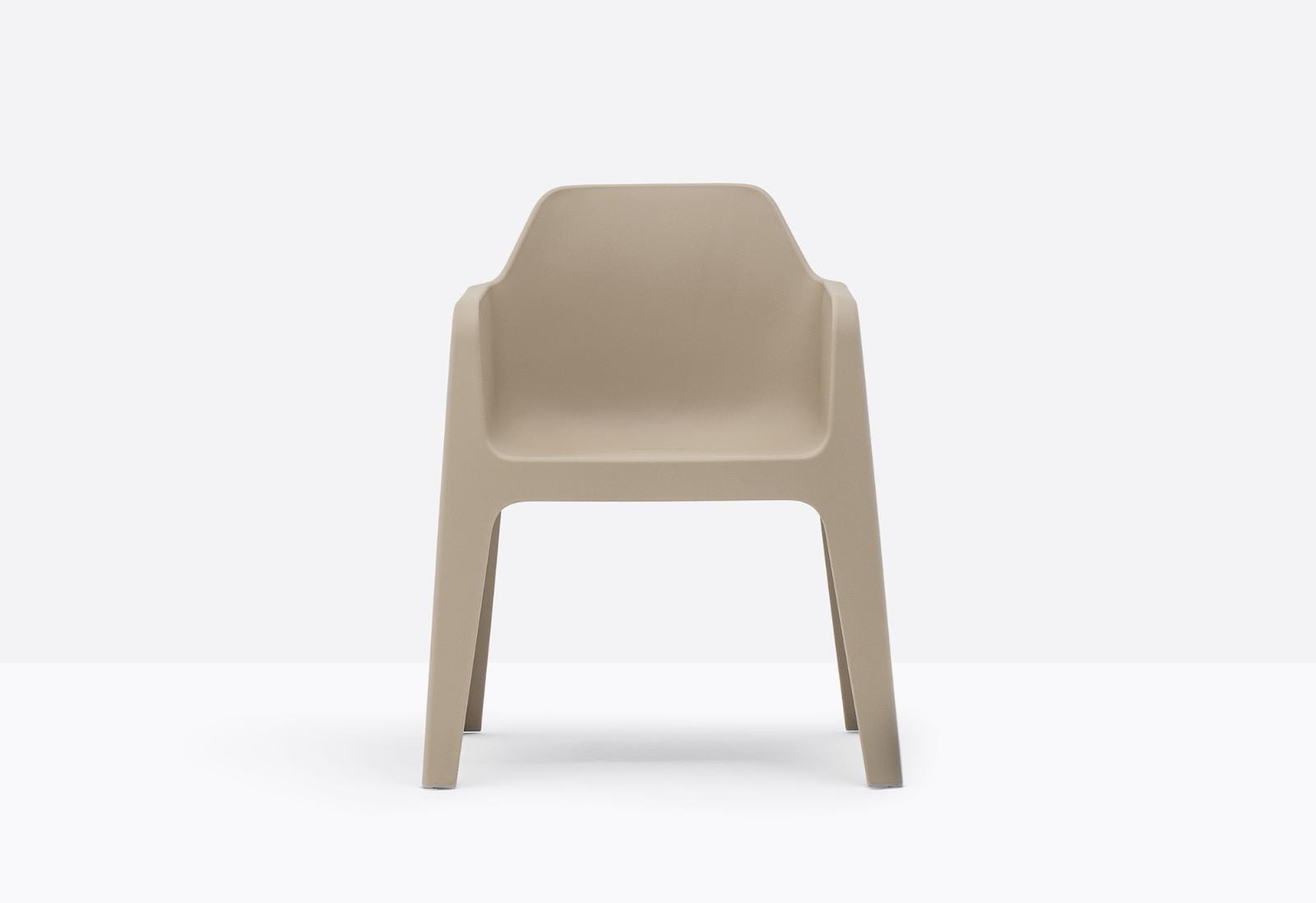 krzesło Plus, krzesło Pedrali, krzesło outdoorowe, krzesło na taras, krzesło z tworzywa, krzesło do ogrodu, krzesło do restauracji, nowoczesny design, włoski design
