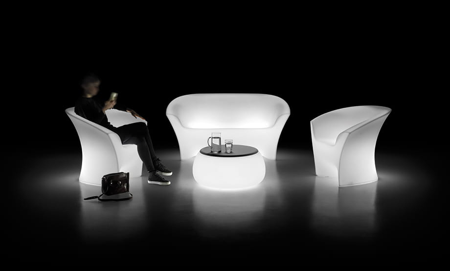 fotel Ohla, fotel Plust, fotel z tworzywa, fotel outdoorowy, fotel na taras, fotel do ogrodu, fotel odporny na warunki atmosferyczne, włoski design, nowoczesny design