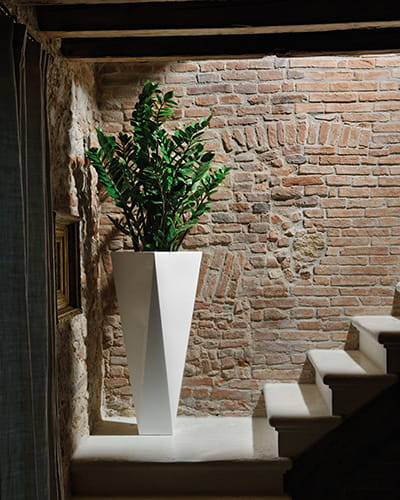 donica Diamond, donica Plust, donica z tworzywa, donica outdoorowa, donica na taras, donica do salonu, włoski design