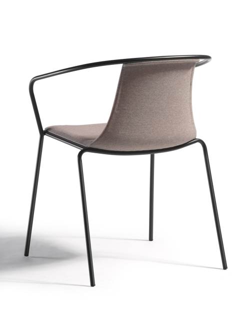 krzesło Kasia, krzesło Gaber, krzesło outdoorowe, odporność na pogodę, nowoczesne meble, krzesło na taras, włoski design, krzesło do restauracji, stalowe nogi, siedzisko z tworzywa