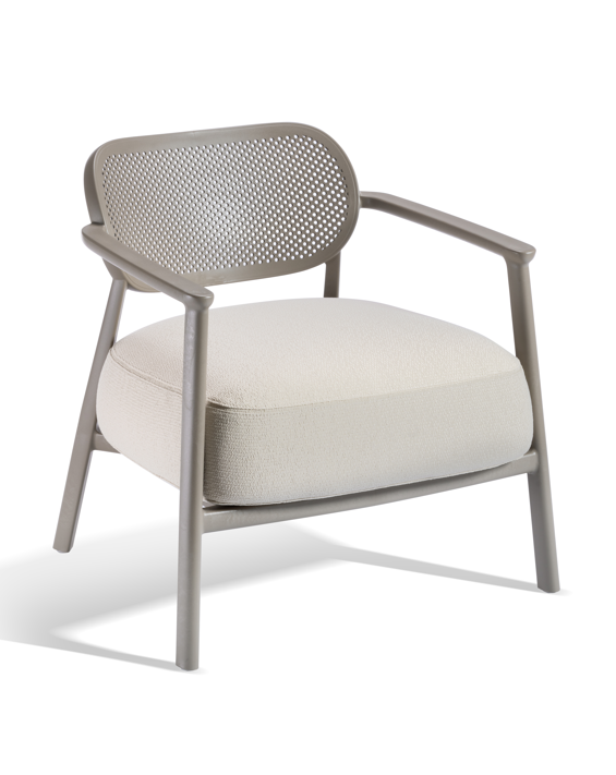 fotel Nuta, Gaber, fotel z podłokietnikami, fotel zewnętrzny, fotel ogrodowy, tapicerowane siedzisko, fotel tarasowy, fotel balkonowy, fotel do restauracji, ergonomiczny fotel, designerski fotel