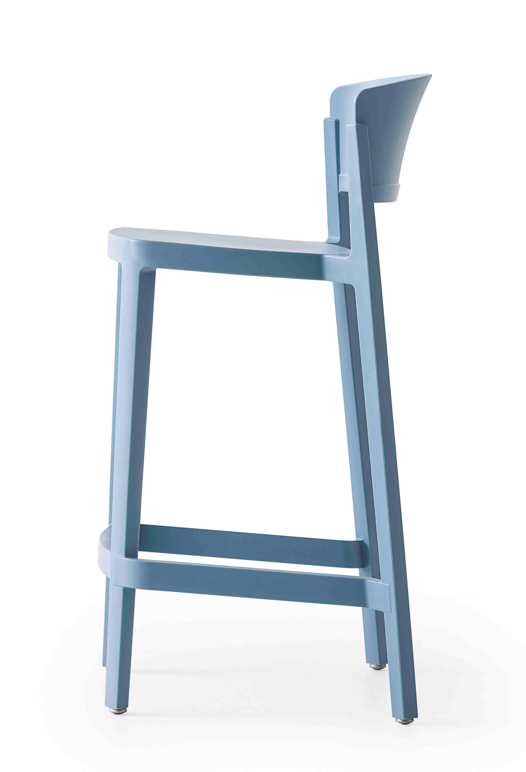 hoker Abuela, hoker outdoor, hoker do domu, odporność na warunki, ergonomia, komfort, wielofunkcyjność, trwałość