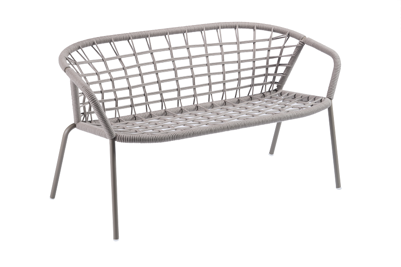 ławka outdoor, ławka pleciona, ławka metalowa, meble na taras, meble balkonowe, meble restauracyjne, meble odporne na warunki atmosferyczne, ławka z kolekcji Sanela
