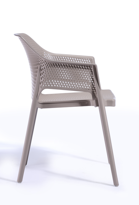 krzesło outdoor, krzesło Minush, krzesło z tworzywa sztucznego, krzesło na taras, krzesło ogrodowe, meble zewnętrzne, odporne na deszcz, odporne na UV, meble do kawiarni, meble na balkon, krzesło do ogrodu, nowoczesne krzesło