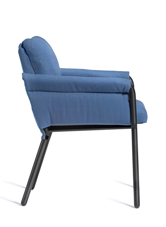 krzesło Coachella, krzesło Gaber, włoski design, tapicerowane krzesło, krzesło z podłokietnikami, stalowa rama, krzesło do jadalni, krzesło do restauracji, nowoczesne krzesło, ergonomiczne krzesło