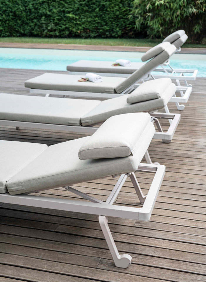 leżak aluminiowy, leżak bez podłokietników, leżak do spa, leżak regulowany, nowoczesny leżak, leżak Gaber, leżak tarasowy, leżak hotelowy