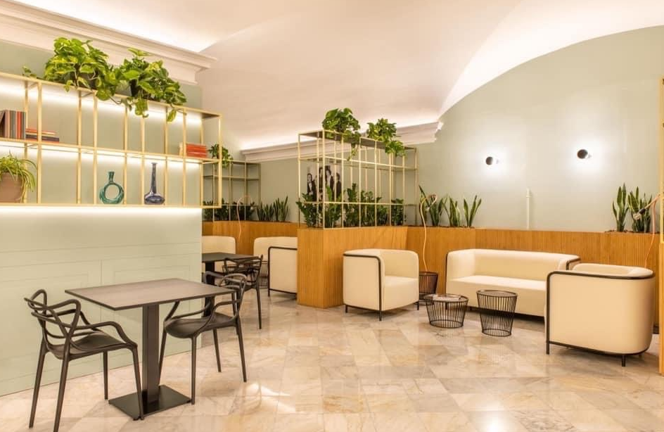 fotel Place, fotel Gaber, fotel tapicerowany, fotel kubełkowy, fotel do salonu, fotel do sypialni, fotel do hotelu, ergonomiczny fotel, włoski design